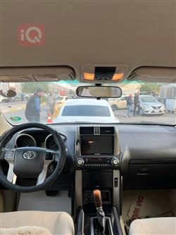 تۆیۆتا لاندكروزر پرادۆ